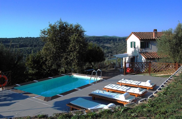 Property overlooking the medieval village of Penna in Teverina and Tiber valley