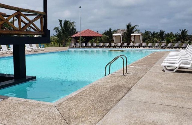 PUNTA COCO VILLAS BEACH