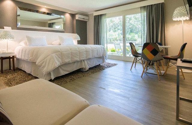 Punta del Este, Forest Lagoon, Luxury
