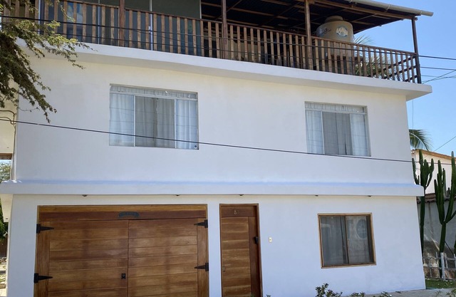 Punta Sal Beach house, WiFi, 1st floor+Grill