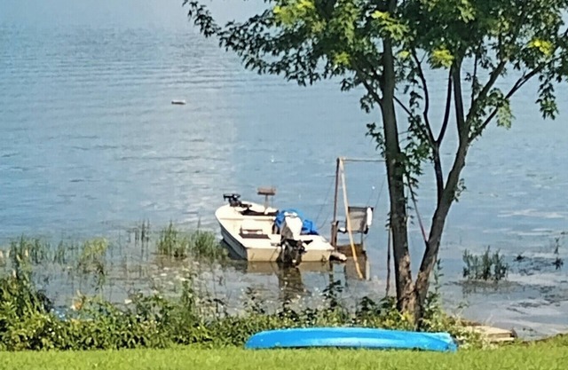Pura Vida: nThe Adirondacks and Lake Champlain at its best. n