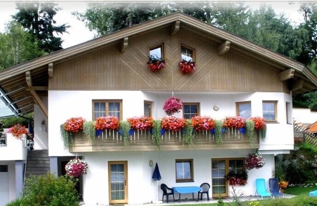 Pure relaxation in nature - arrive and feel good in **** apartments
