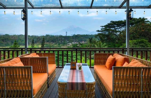 Puri Asri Hotel & Resort