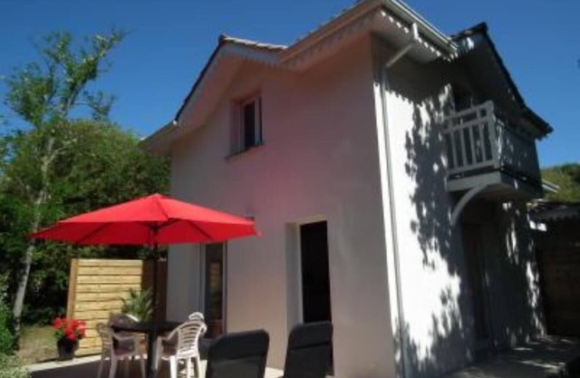 Pyla Sur Mer: House/Villa - Pyla sur Mer