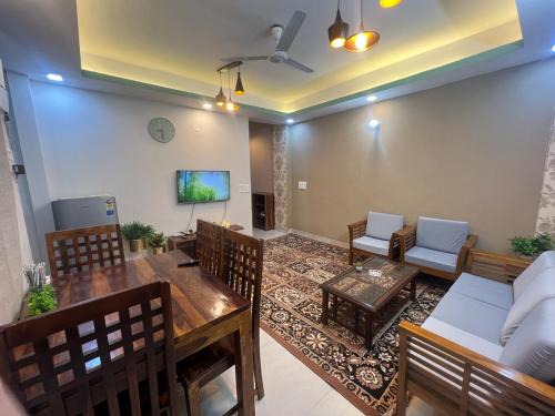Qazi's Modern 3BHK Flat