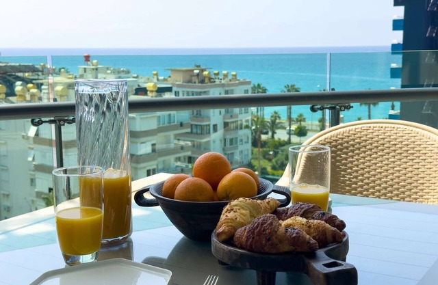 Qoople Excellence A45 sea view apartment in premium residence