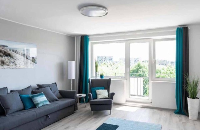 Quadratum Gdańsk | Large Apartment with Balcony and Desk