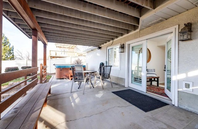 Quaint Homeaway Near Trails and ski Resorts