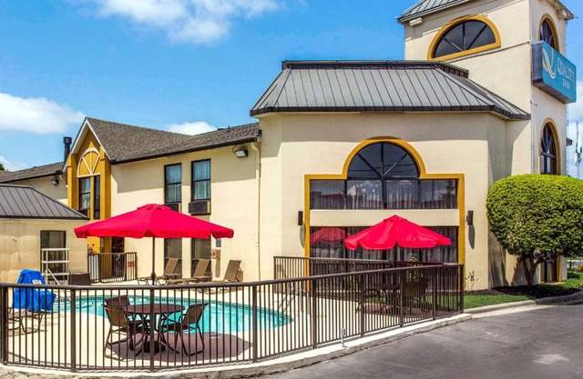 Quality Inn at the Park
