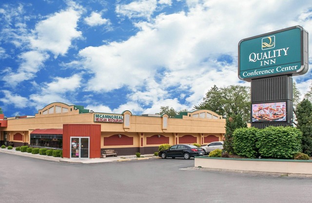 Quality Inn Conference Center Logansport