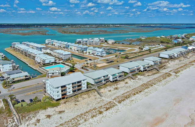 Queen's Grant B-105 Rustic Charm, Oceanfront Views