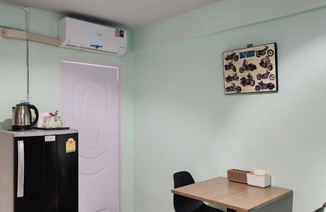 Quiet and Cozy Apartment 2 with Free WiFi
