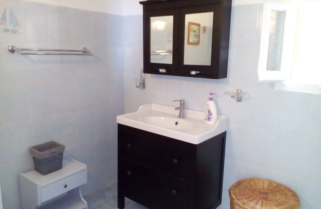 Quiet and Traditional Antipaxos Retreat with amazing views over Agni Beach