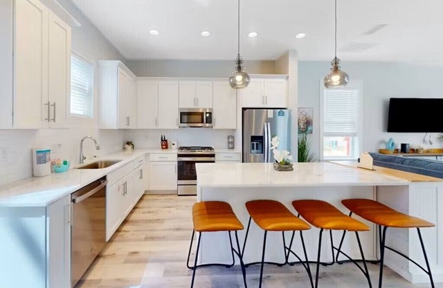 Quiet Beach Home with Private Patio – Near Beach, Boat Launches & Attractions
