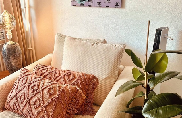 Quiet city retreat in the southwestern part – stylish, central, and comfortable