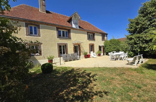 Quiet family home
