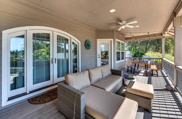 Quiet Murphys getaway steps away from 20+ wineries