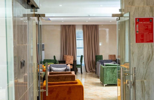 Quince Garden Hotel