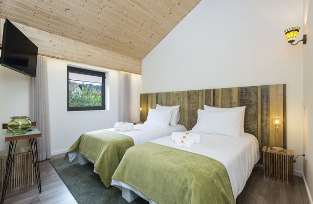 QUINTA DO RIO - Room (C) -Hotel rural - Restaurant- Small. lunch included