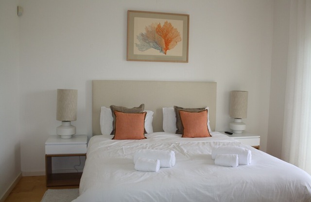 Quinta Formosa Villa - sleeps 8 (3 bedrooms) in Quinta do Lago - Golf & sea view