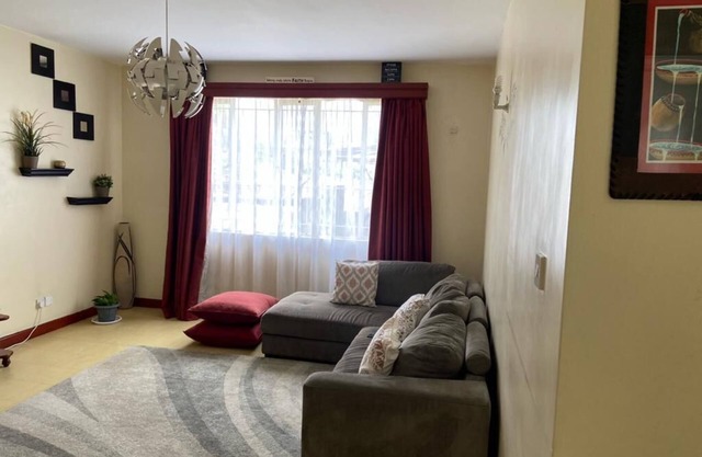 Quite Apartment Close to Everything!