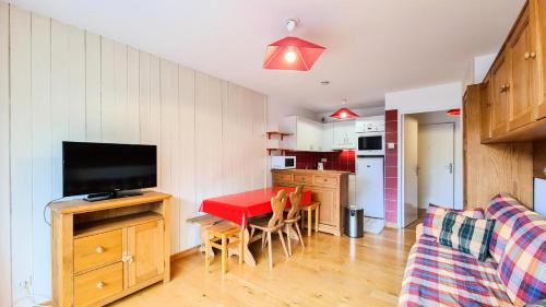 Résidence Les Pleiades - Appartement confortable · Centre station · Balcon MAE-7365