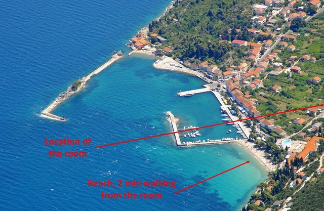 R20 - spacious room in hotel, 2 min to the beach