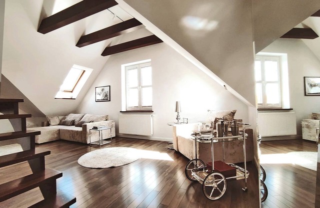 RABE Old Town Apartment – Two-Level Retreat Above the Rooftops of Gdańsk