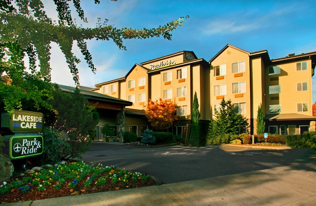 Radisson Hotel Portland Airport