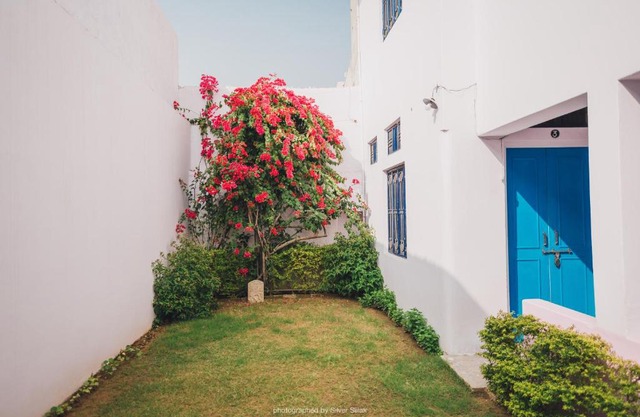 Rajguru guest house