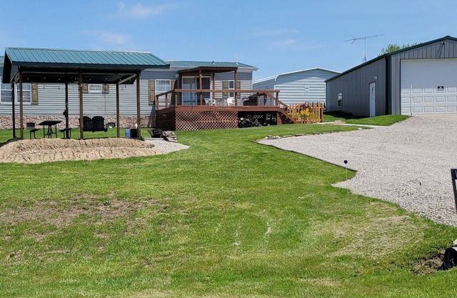 Rathbun Lake, Antler Acres Rental - 2 bedroom, 2 bath