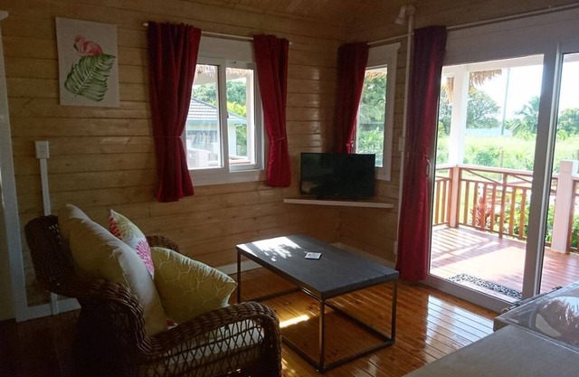 Red Hibiscus Villa 5