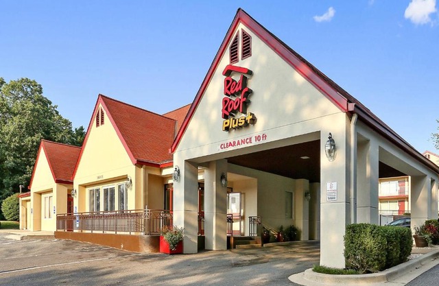 Red Roof Inn PLUS+ Washington DC Rockville