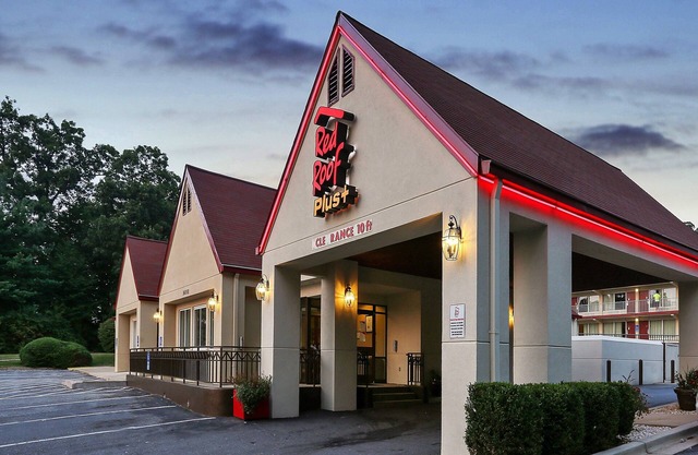 Red Roof Inn PLUS+ Washington DC - Rockville