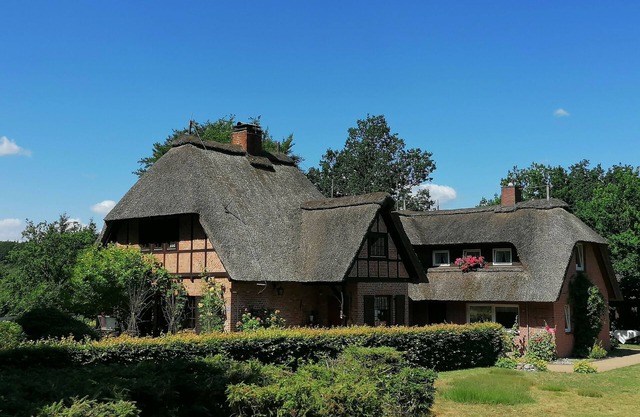 Reetgedecktes Ferienhaus am Strandweg