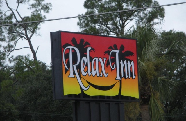 Relax Inn Silver Springs