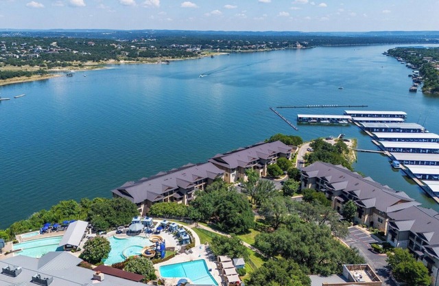 Relaxed Luxury at Lakeway Village Cove – Lake Views & Prime Location