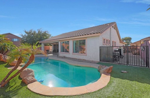 Relaxing Goodyear Getaway - Heated Pool - Near Ballpark