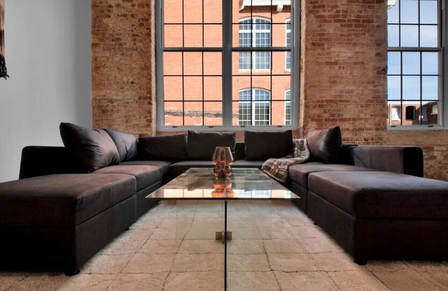 Relaxing & Luxurious Stay | Steps from Downtown!