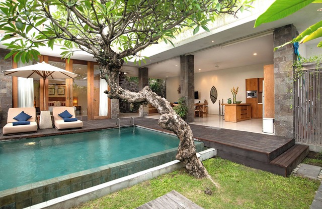 Renovated & restful 2BR villa near beach in Seminyak