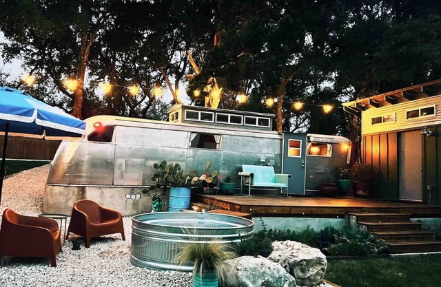 Renovated Spartan + 3 acres + private pool“VooDoo”
