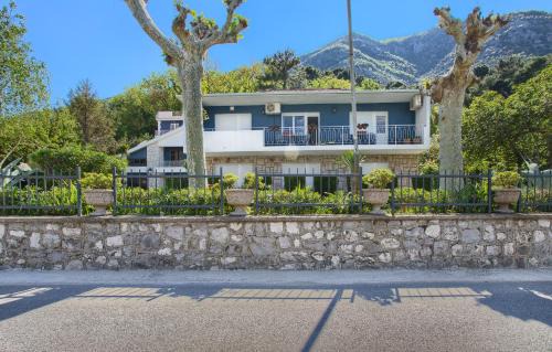 Rent a Vacation House in Kotor Bay