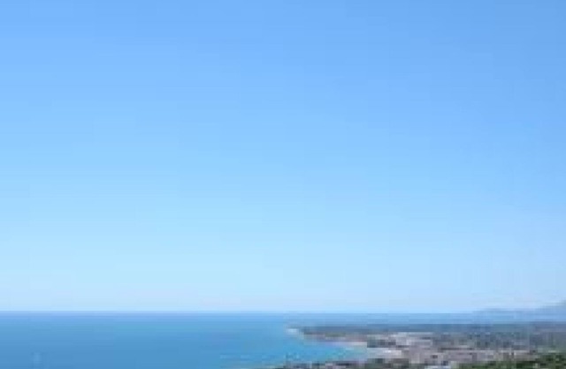 Rent penthouse with stunning views