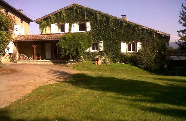 RESIDENCE ARIEGEOISE 5 MINUTES FROM SAINT GIRONS WITH POOL AND SAUNA