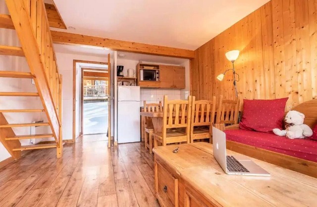 Residence Les Chalets du Berger Premium * - 3 Rooms Duplex 8 People Mountain Corner