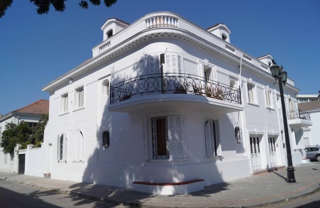 Residencial Metro Republica Santiago
