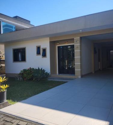 Residencial Weng Bombinhas