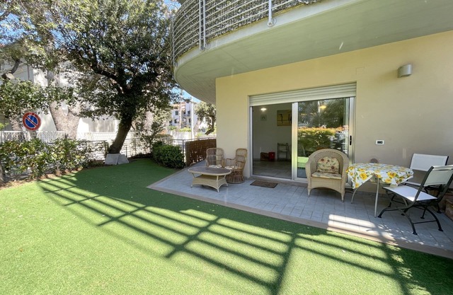 Residenza Venus - Venus con giardino e doppi servizi