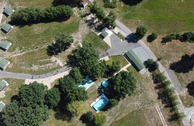 RESORT ČOCHTAN, kemp Lázně Bohdaneč