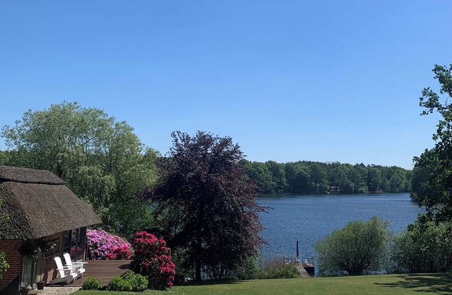 Retreat by the lake, near Hamburg
